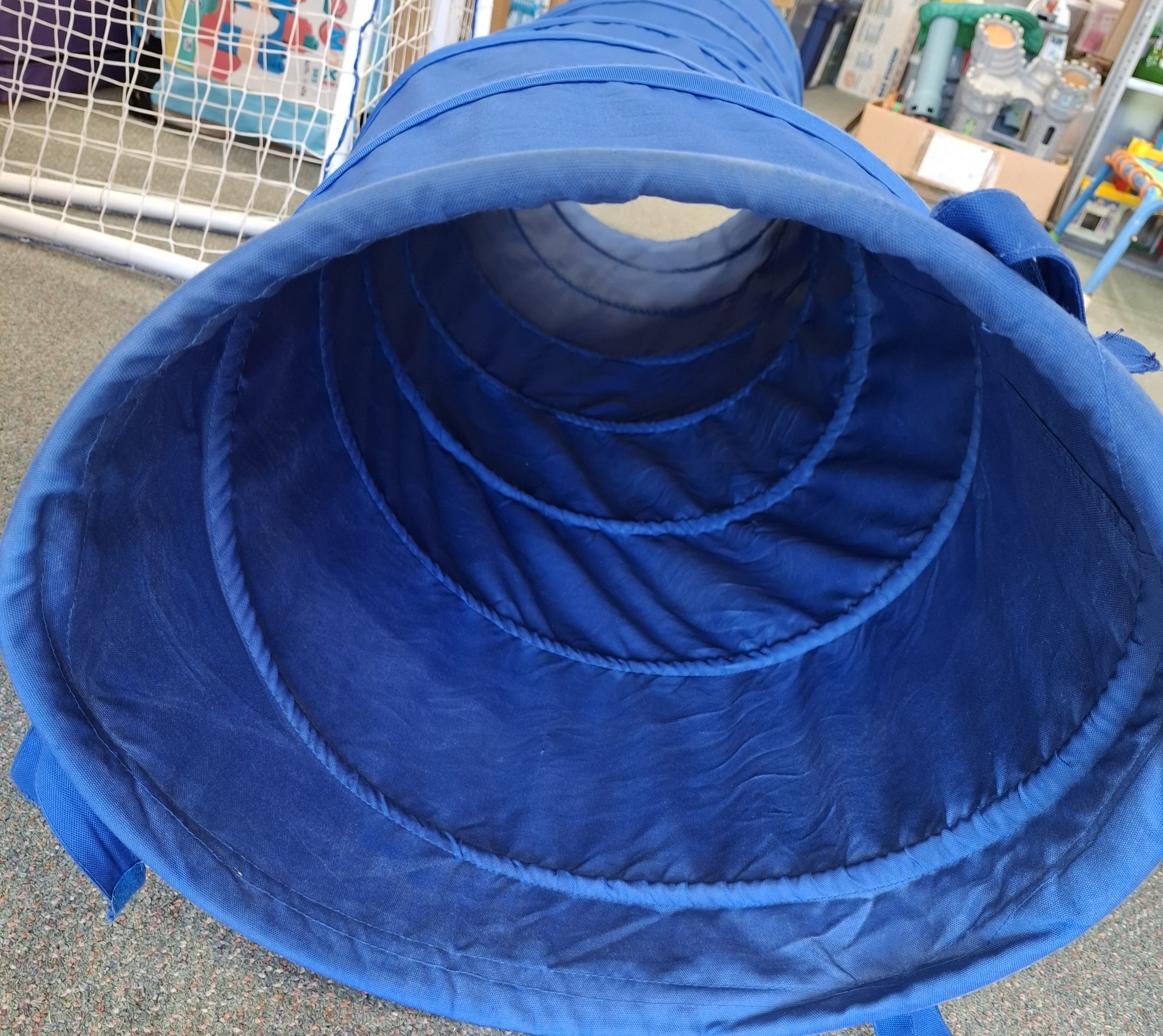 Tunnel - Blue Fabric 